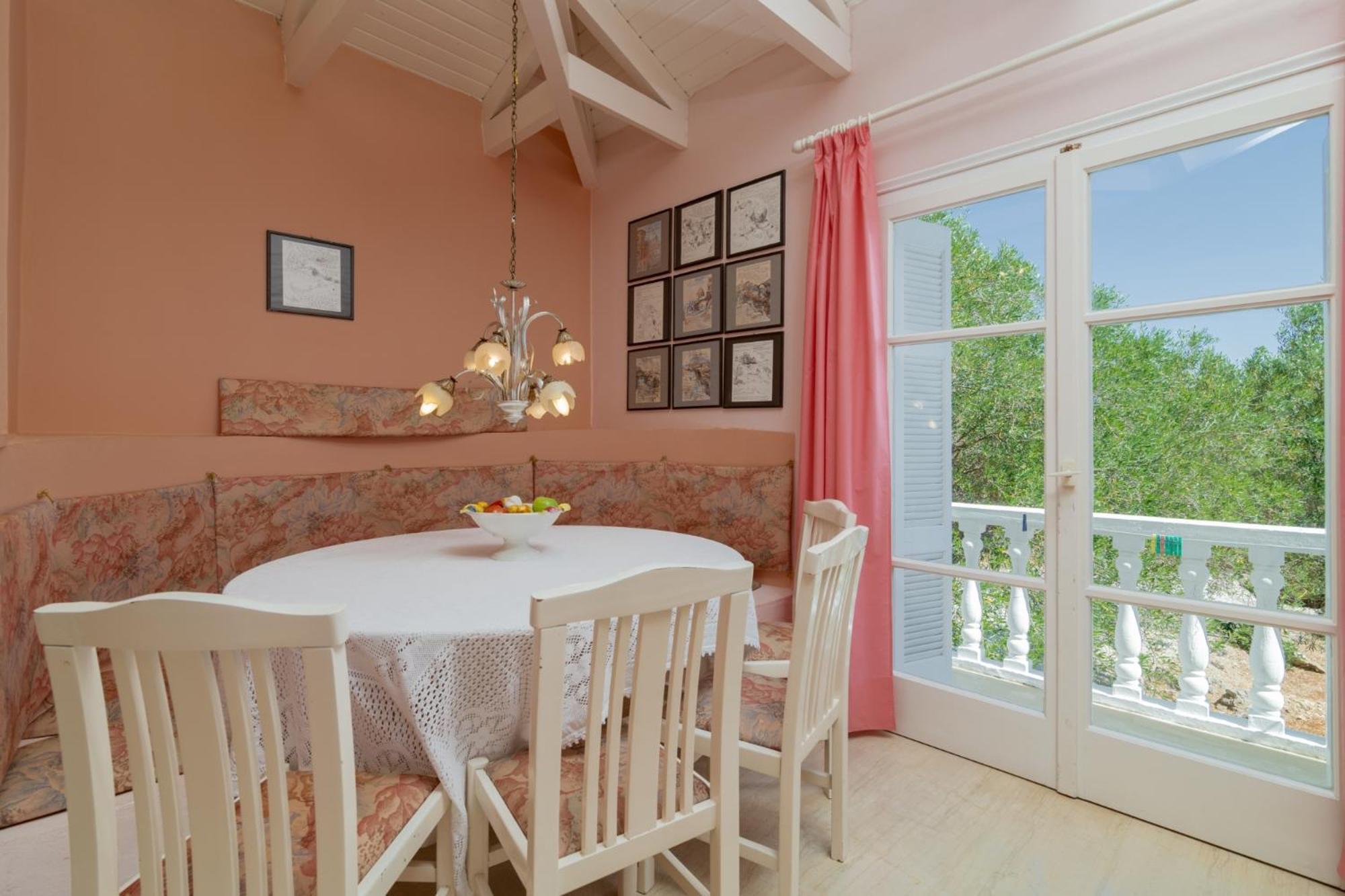 Armyra Aparthotel Volimes